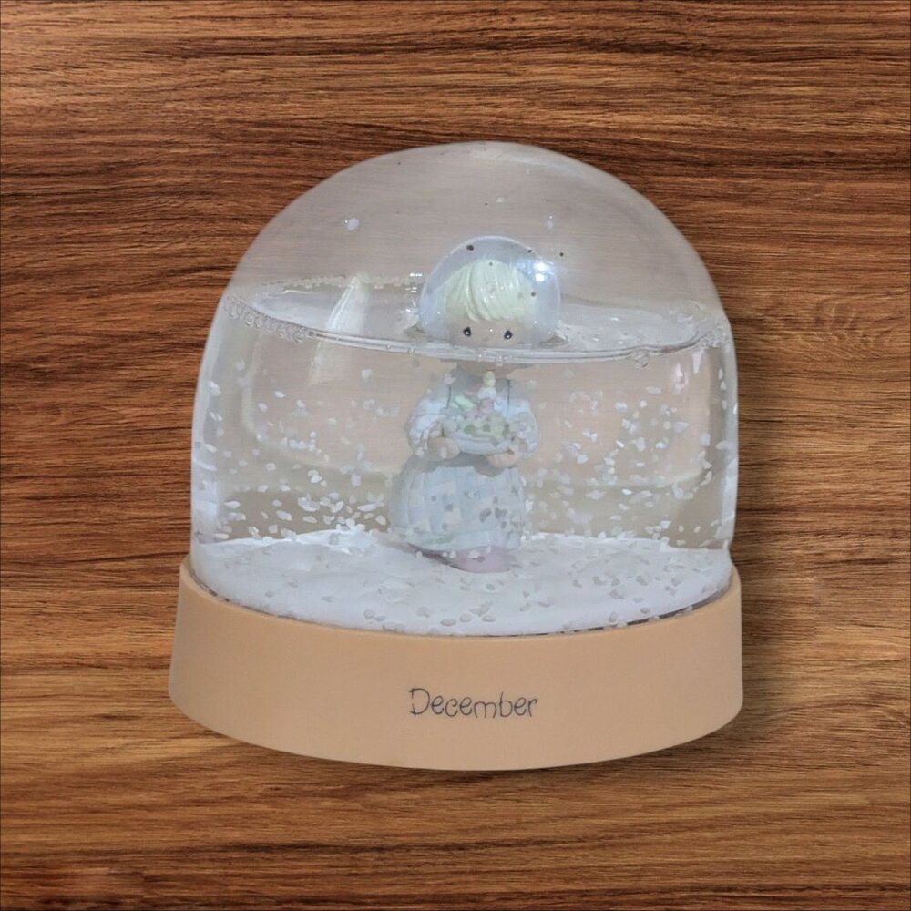 Precious Moments December Girl Snow Globe Figurine 3.5" Collectible